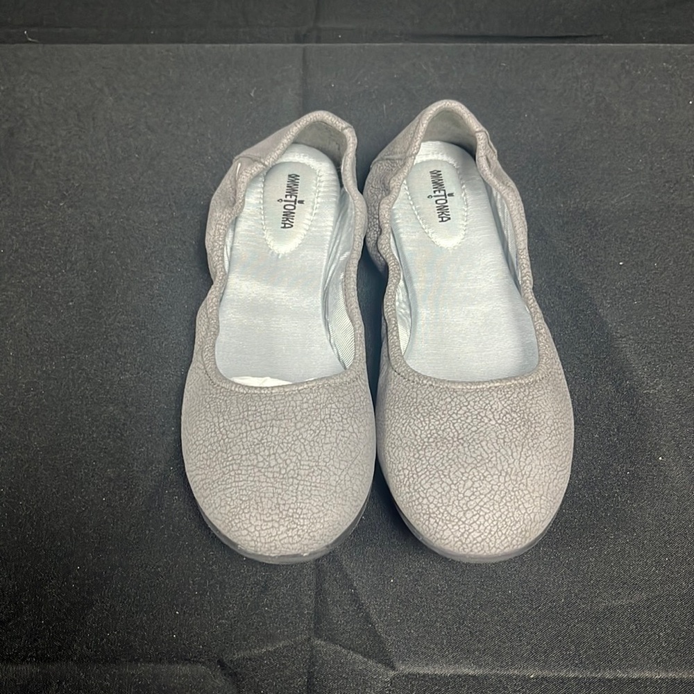 Minnetonka Light Gray Textured Ballet Flats